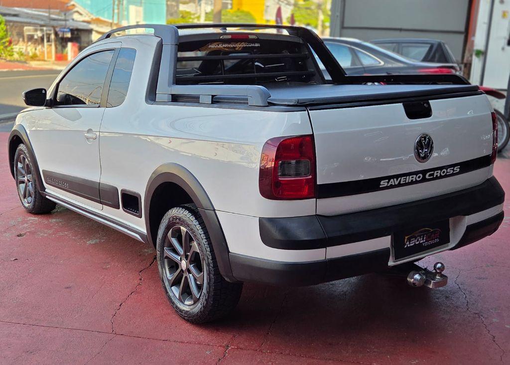 VOLKSWAGEN Saveiro - Foto