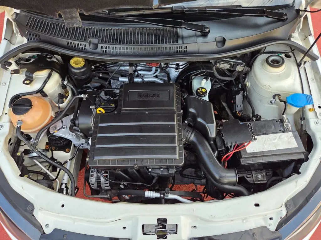 VOLKSWAGEN Saveiro - Foto