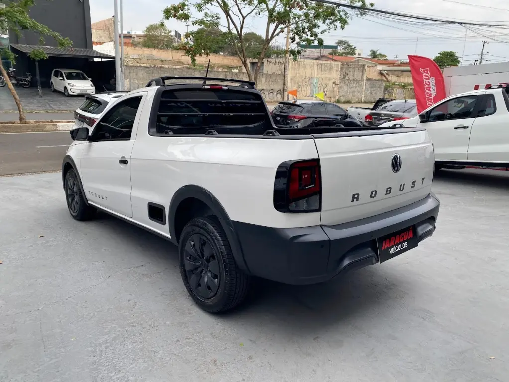 VOLKSWAGEN Saveiro - Foto