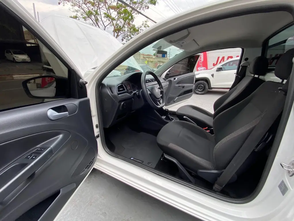 VOLKSWAGEN Saveiro - Foto