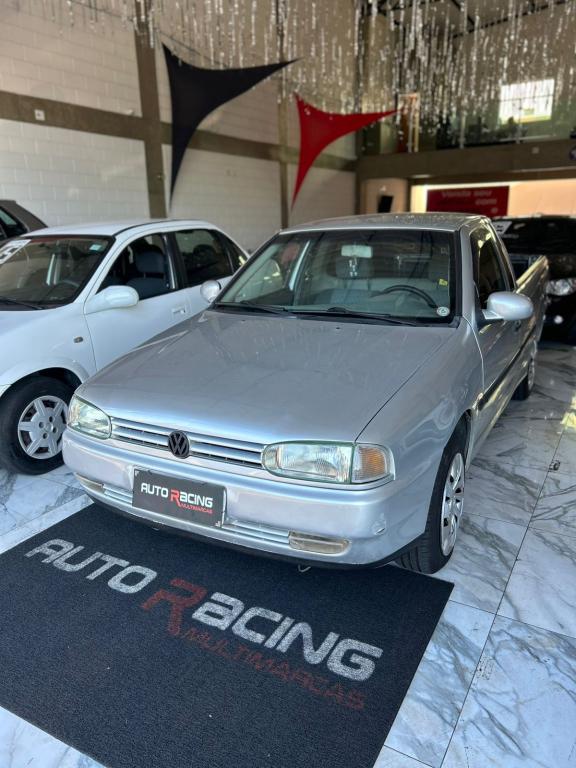 VOLKSWAGEN Saveiro - Foto