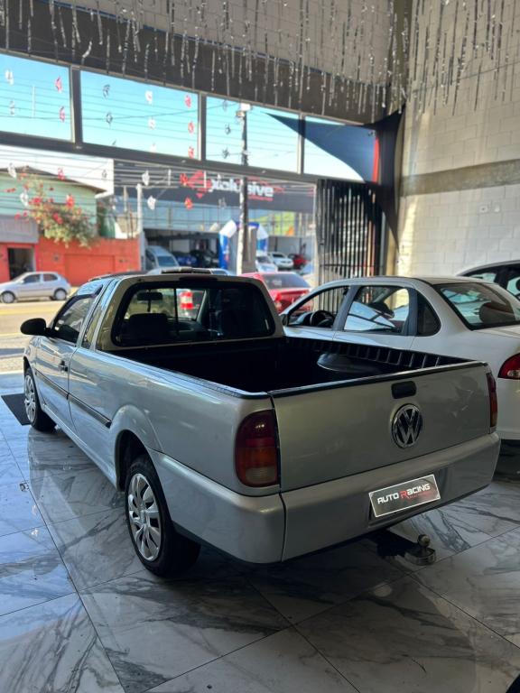 VOLKSWAGEN Saveiro - Foto