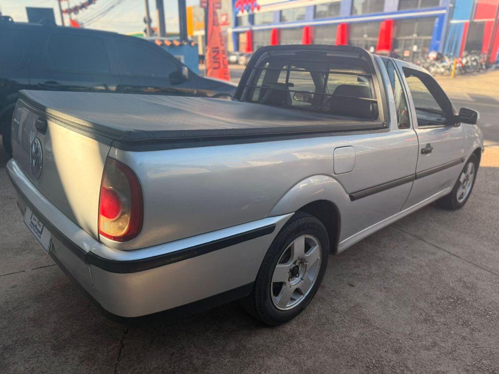 VOLKSWAGEN Saveiro - Foto