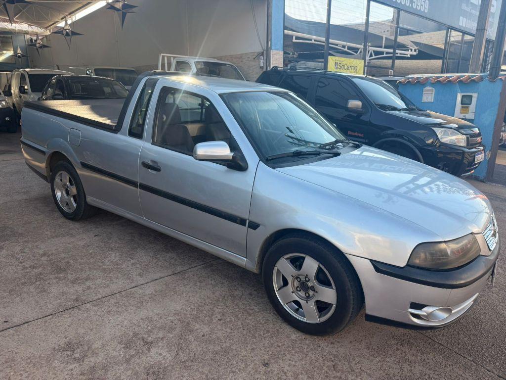 VOLKSWAGEN Saveiro - Foto