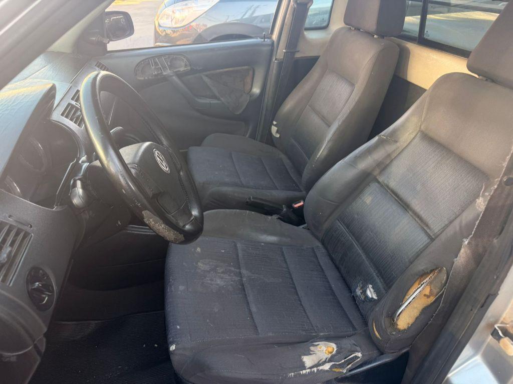 VOLKSWAGEN Saveiro - Foto