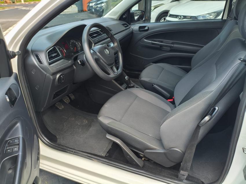 VOLKSWAGEN Saveiro - Foto