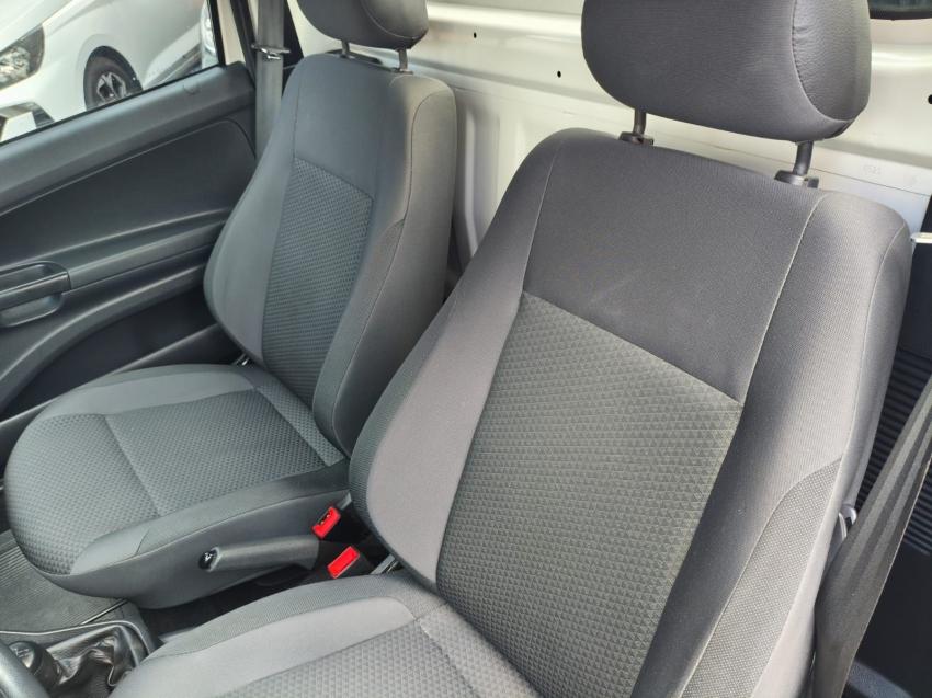 VOLKSWAGEN Saveiro - Foto