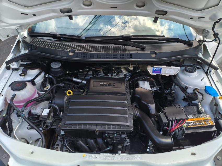 VOLKSWAGEN Saveiro - Foto