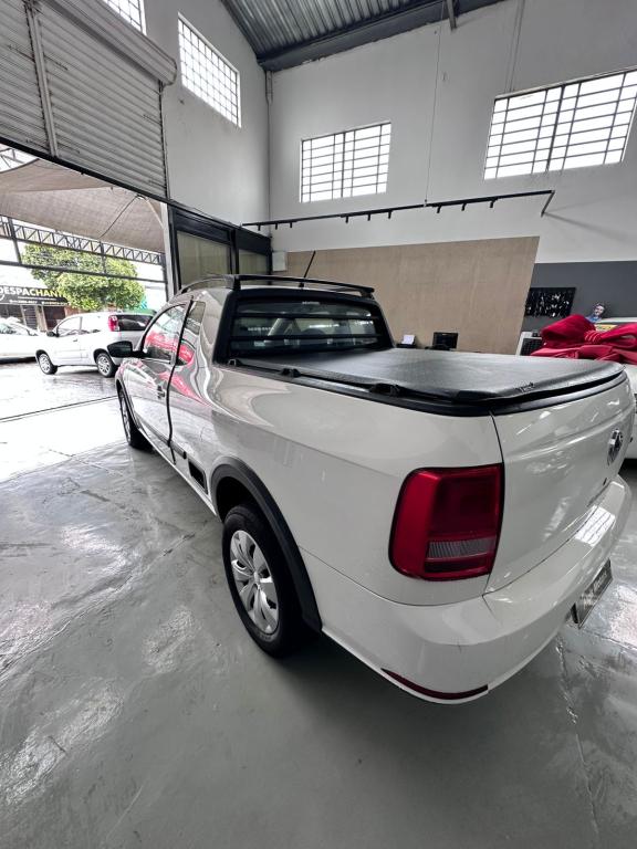 VOLKSWAGEN Saveiro - Foto