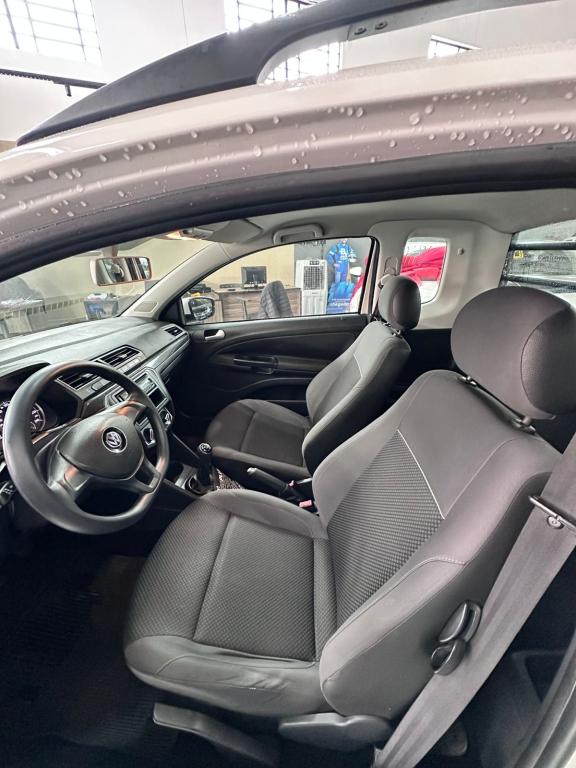 VOLKSWAGEN Saveiro - Foto