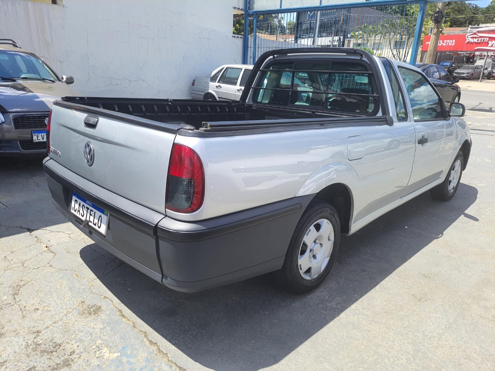 VOLKSWAGEN Saveiro - Foto