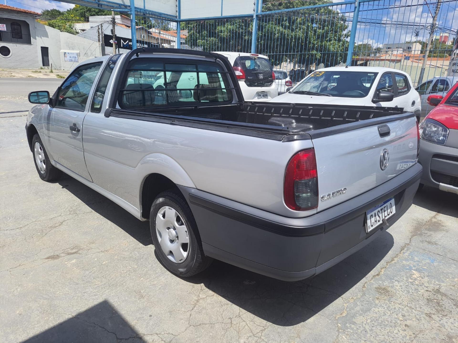 VOLKSWAGEN Saveiro - Foto