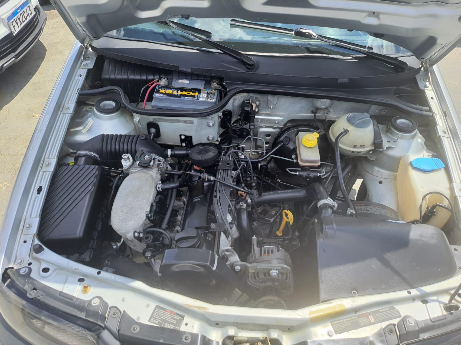 VOLKSWAGEN Saveiro - Foto