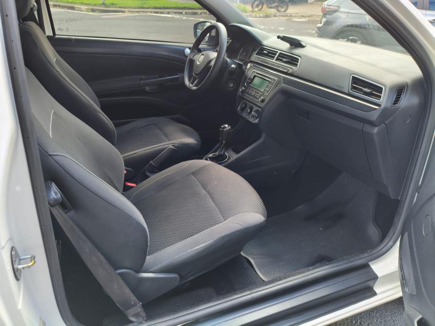 VOLKSWAGEN Saveiro - Foto