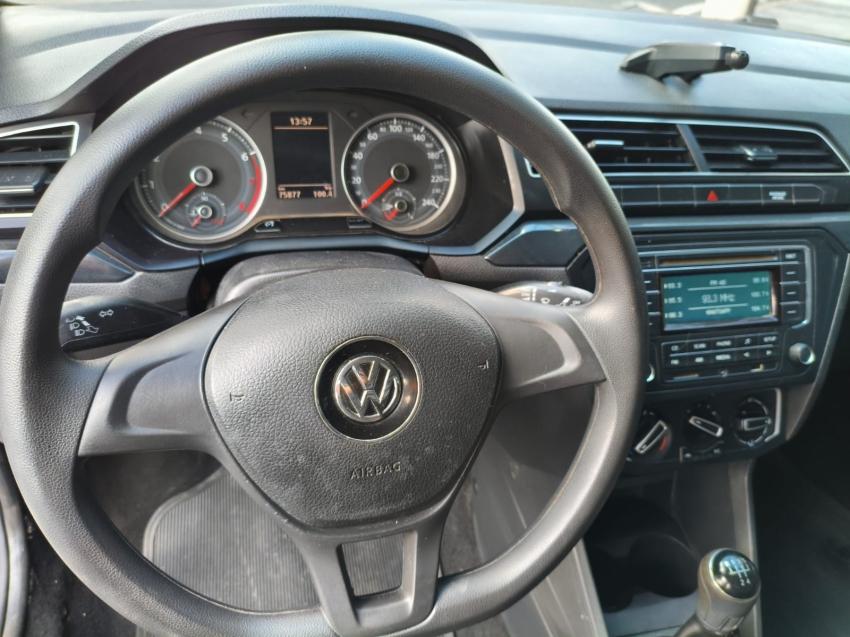 VOLKSWAGEN Saveiro - Foto