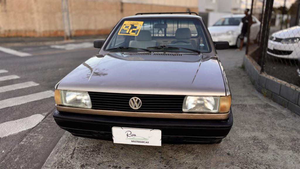 VOLKSWAGEN Saveiro - Foto