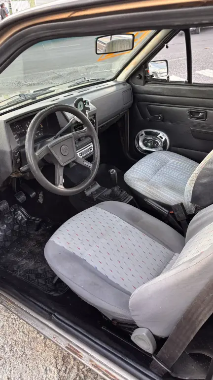 VOLKSWAGEN Saveiro - Foto