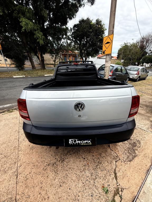 VOLKSWAGEN Saveiro - Foto