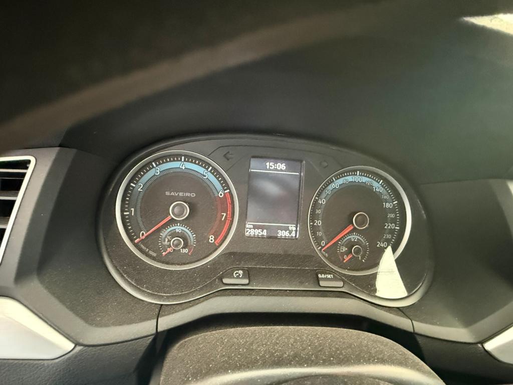 VOLKSWAGEN Saveiro - Foto