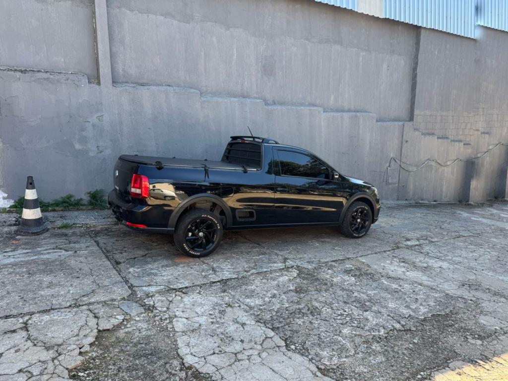 VOLKSWAGEN Saveiro - Foto