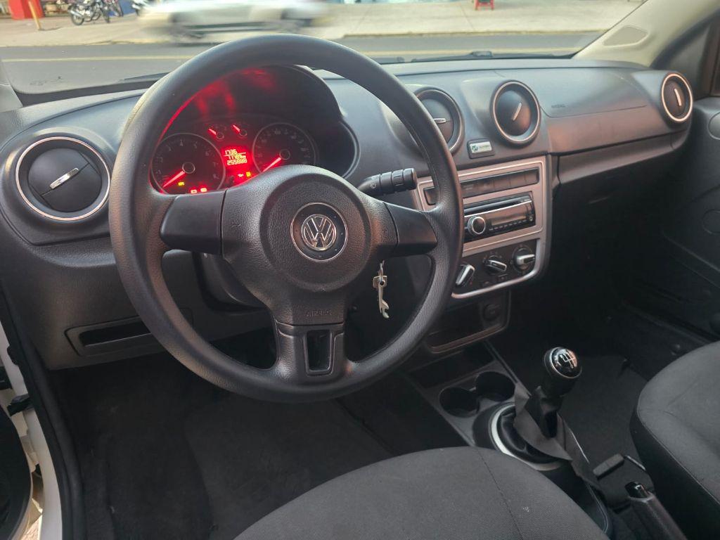 VOLKSWAGEN Saveiro - Foto