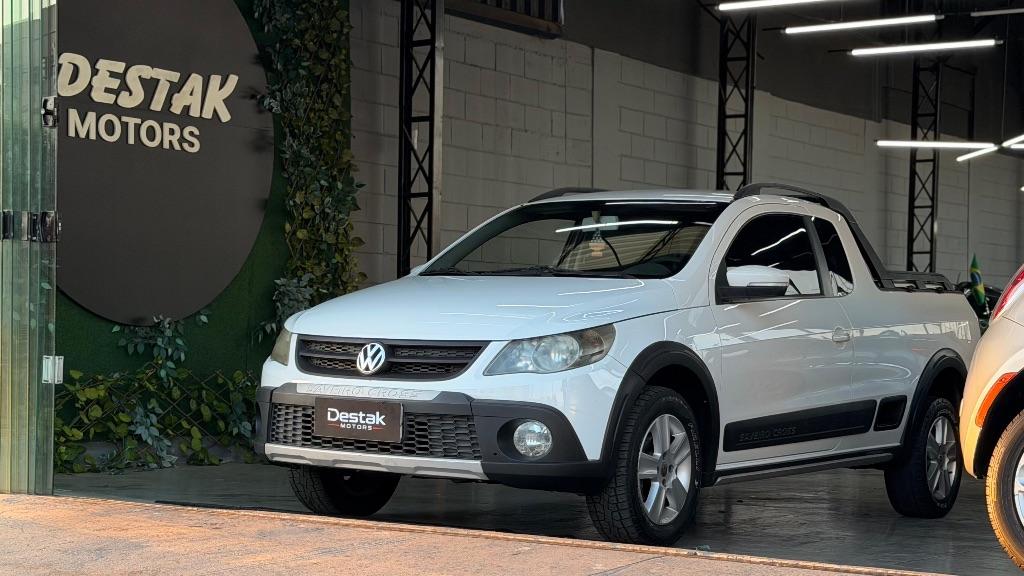 VOLKSWAGEN Saveiro