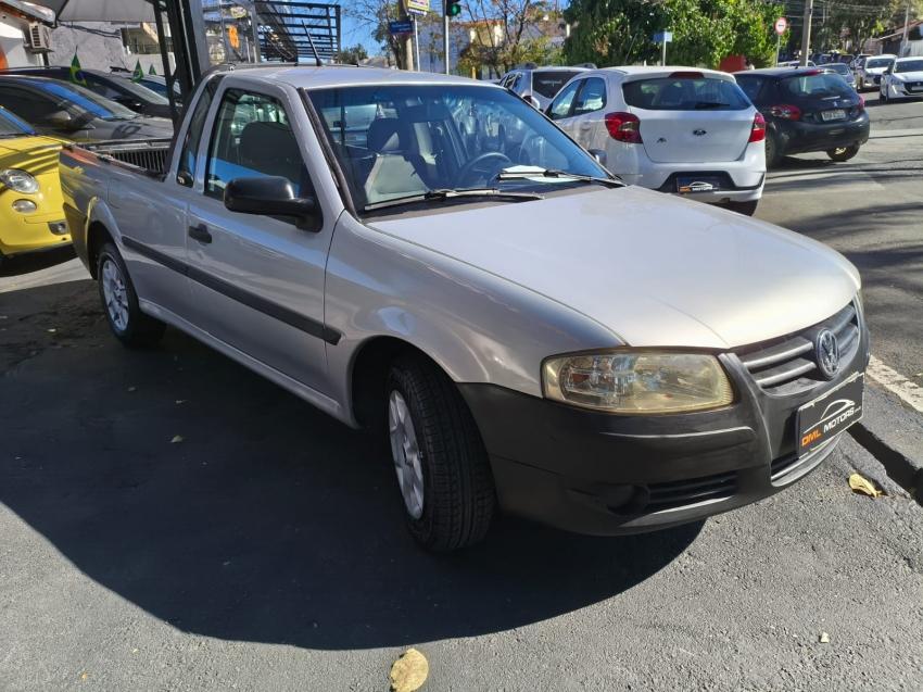 VOLKSWAGEN Saveiro - Foto