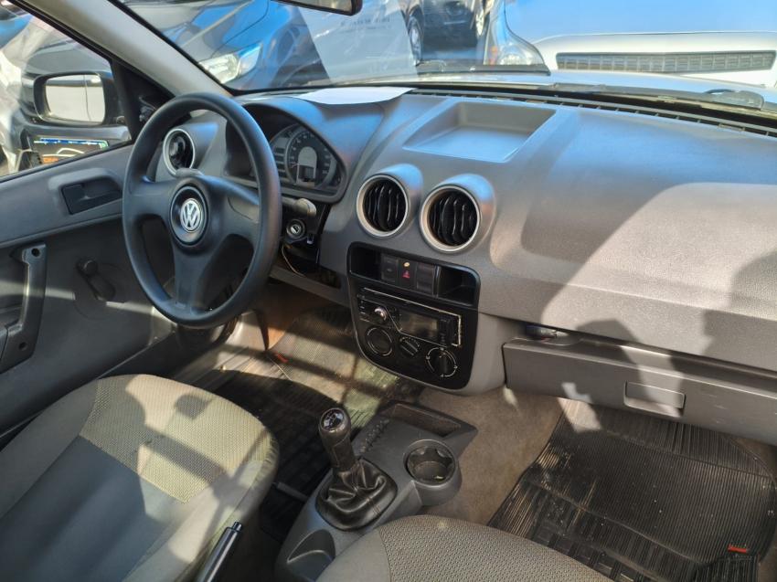 VOLKSWAGEN Saveiro - Foto