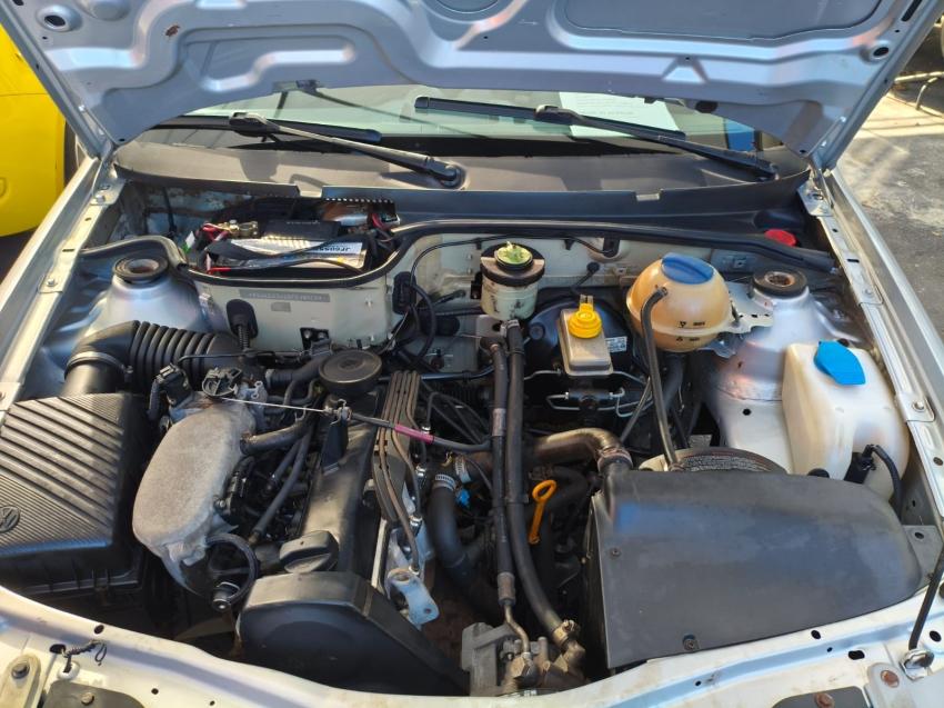 VOLKSWAGEN Saveiro - Foto