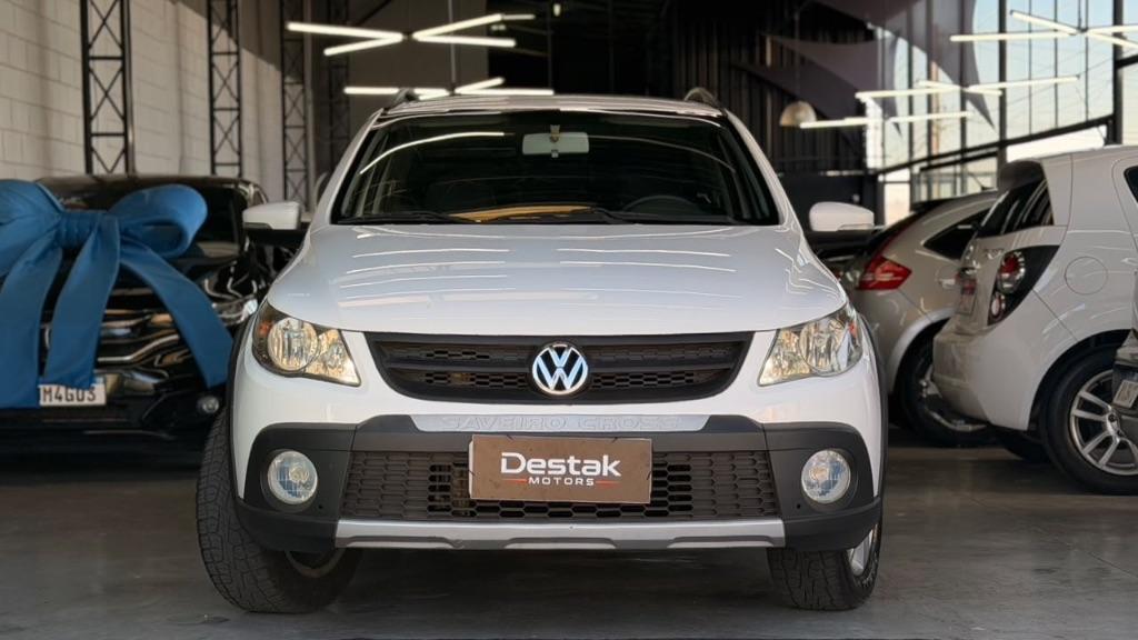 VOLKSWAGEN Saveiro - Foto