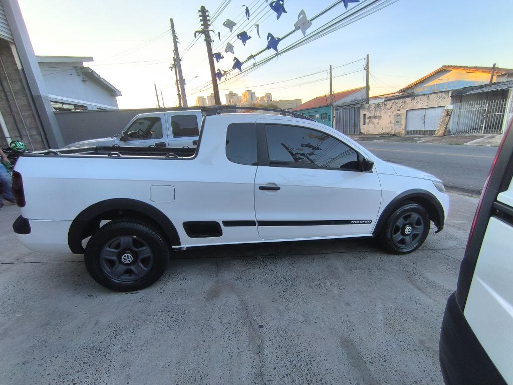 VOLKSWAGEN Saveiro - Foto