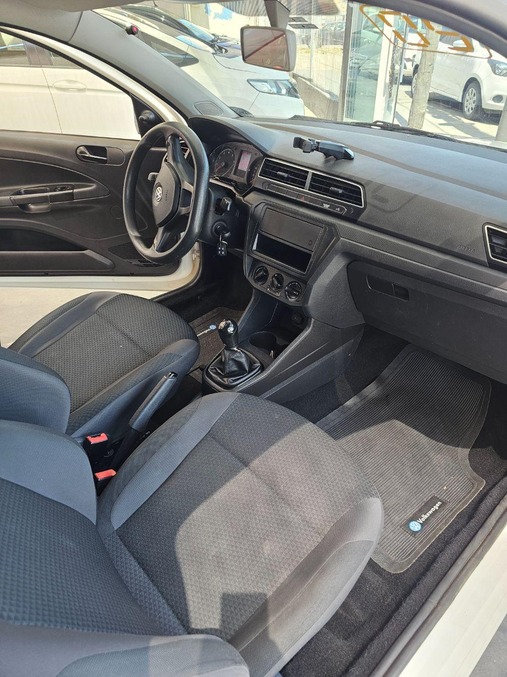 VOLKSWAGEN Saveiro - Foto