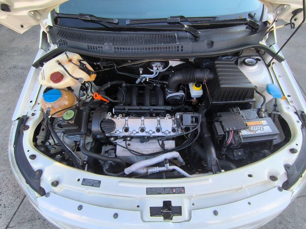 VOLKSWAGEN Saveiro - Foto