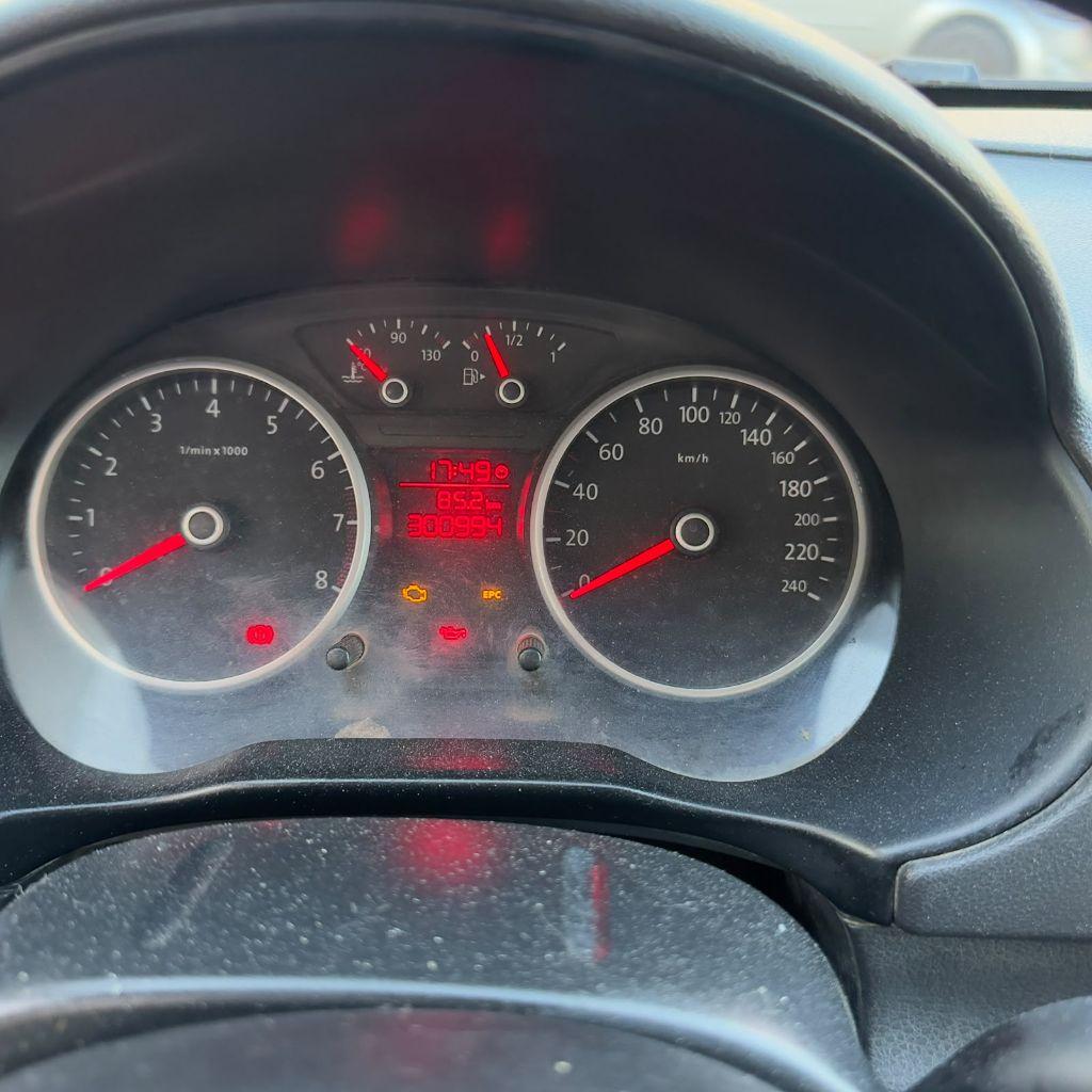 VOLKSWAGEN Saveiro - Foto