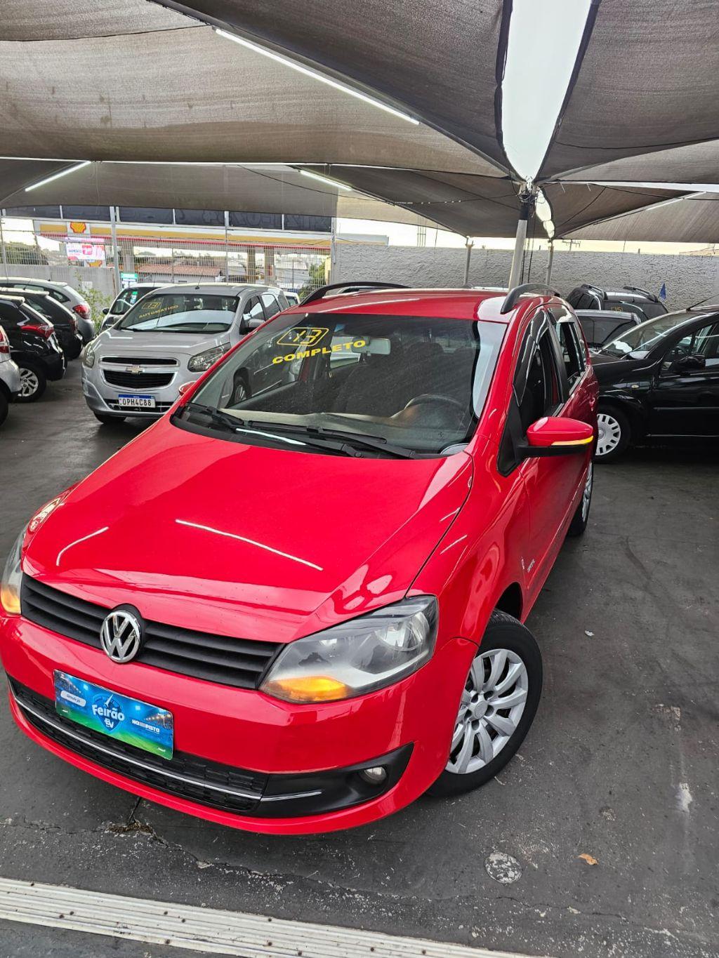 VOLKSWAGEN Space Fox