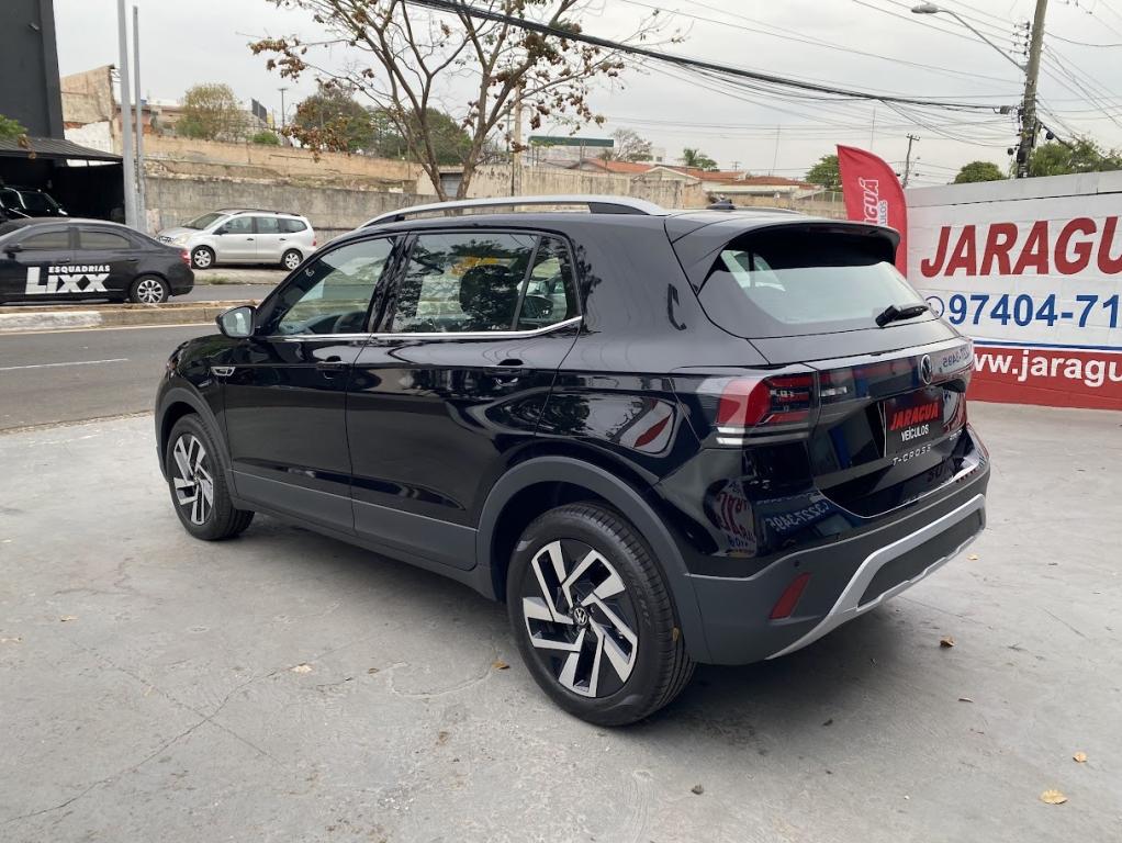 VOLKSWAGEN T-Cross - Foto