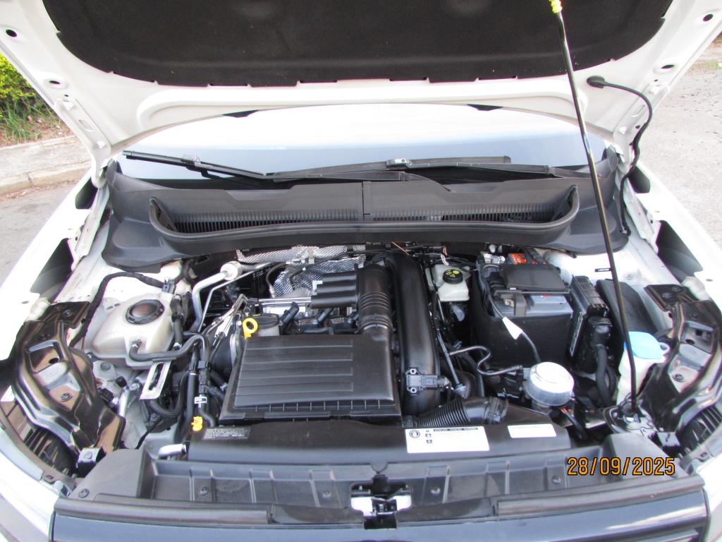 VOLKSWAGEN T-Cross - Foto