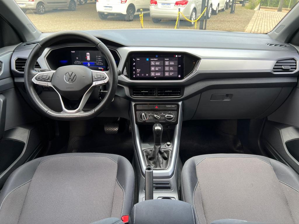VOLKSWAGEN T-Cross - Foto