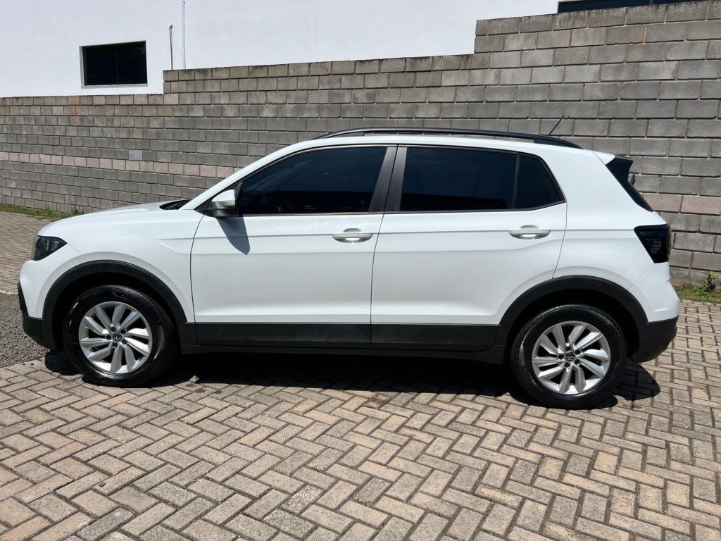 VOLKSWAGEN T-Cross - Foto