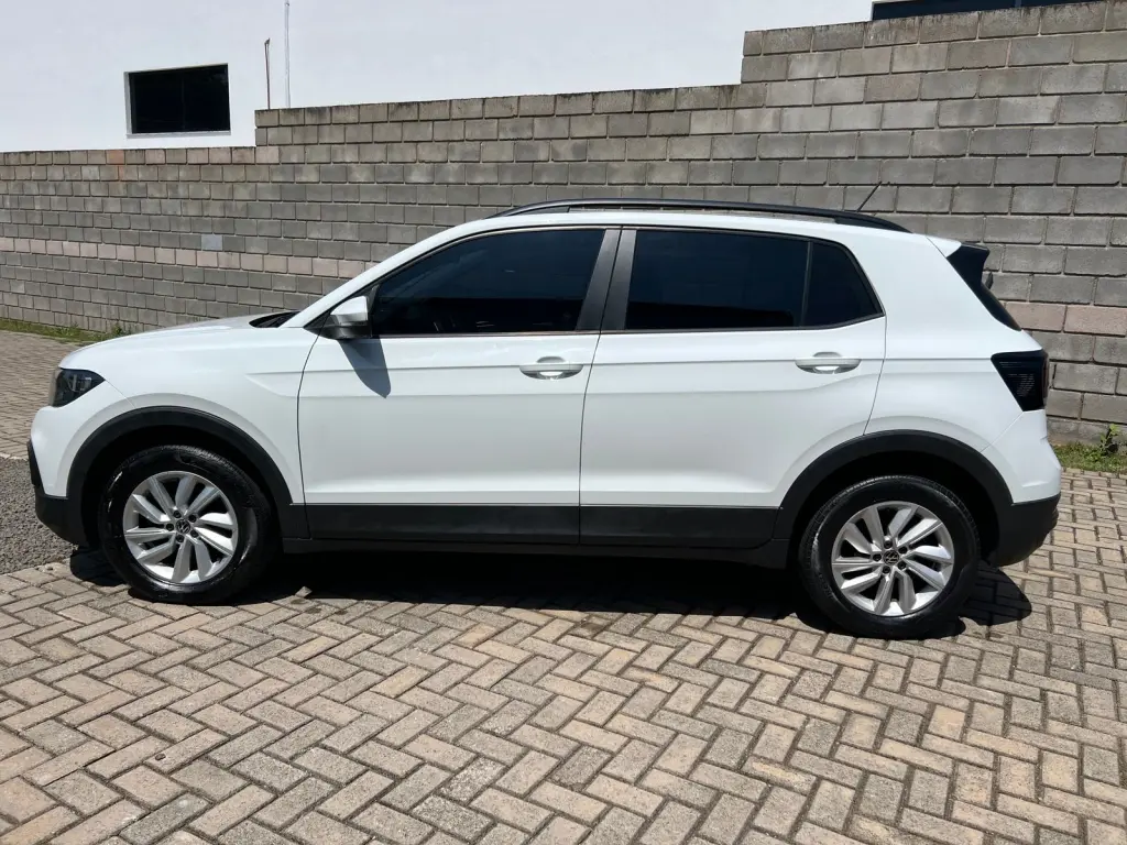 VOLKSWAGEN T-Cross - Foto