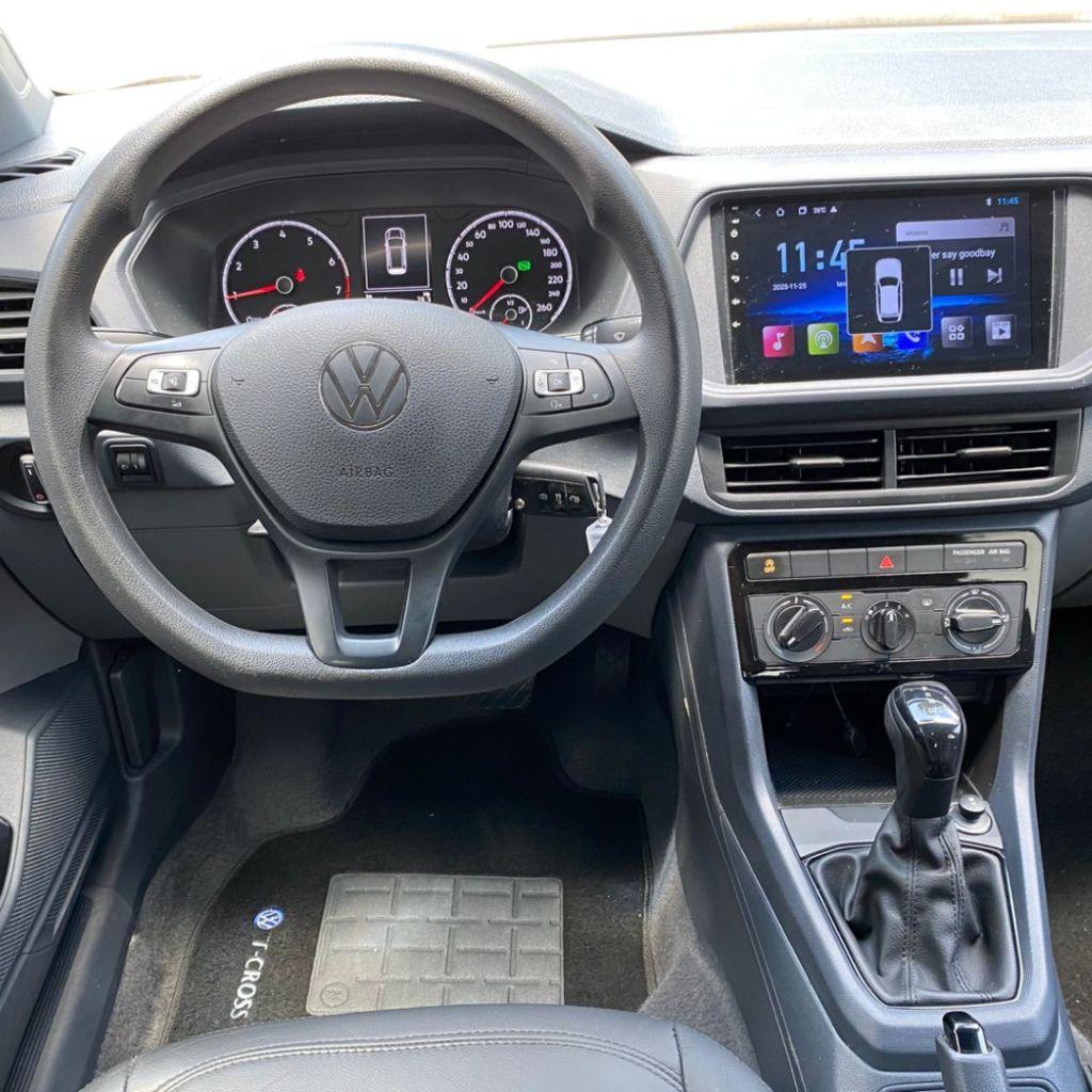 VOLKSWAGEN T-Cross - Foto
