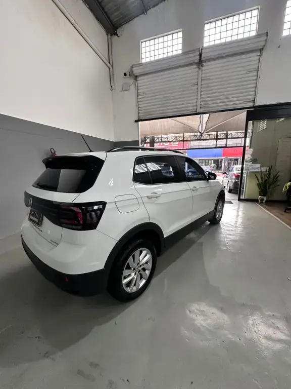 VOLKSWAGEN T-Cross - Foto
