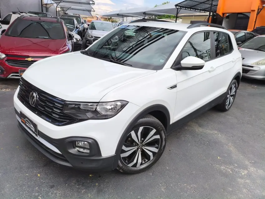 VOLKSWAGEN T-Cross - Foto