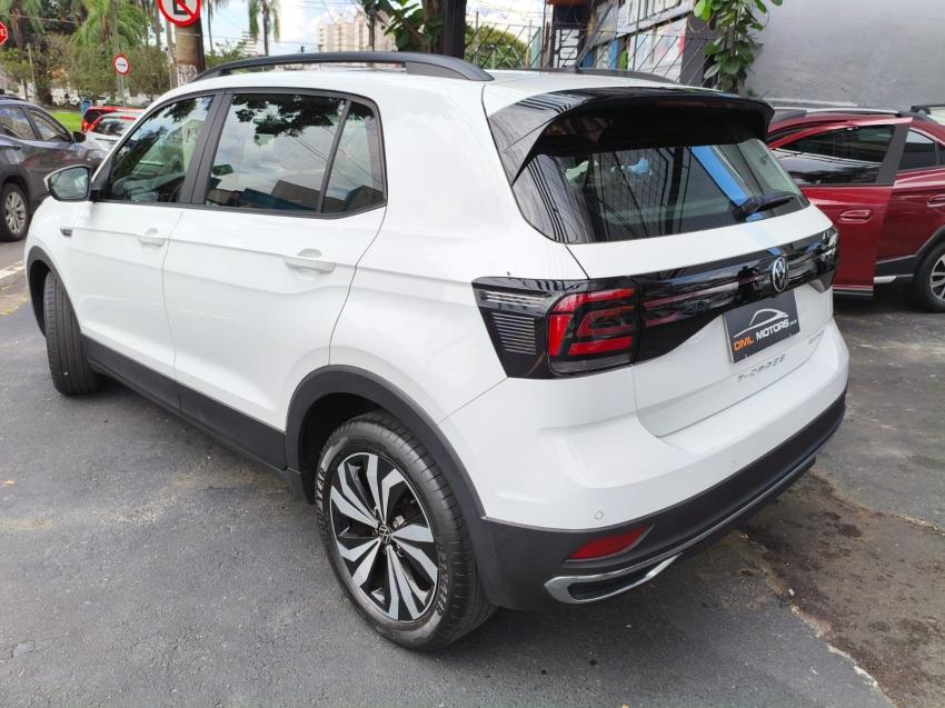 VOLKSWAGEN T-Cross - Foto