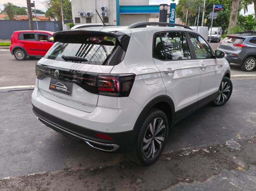VOLKSWAGEN T-Cross - Foto