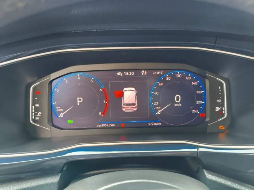 VOLKSWAGEN T-Cross - Foto