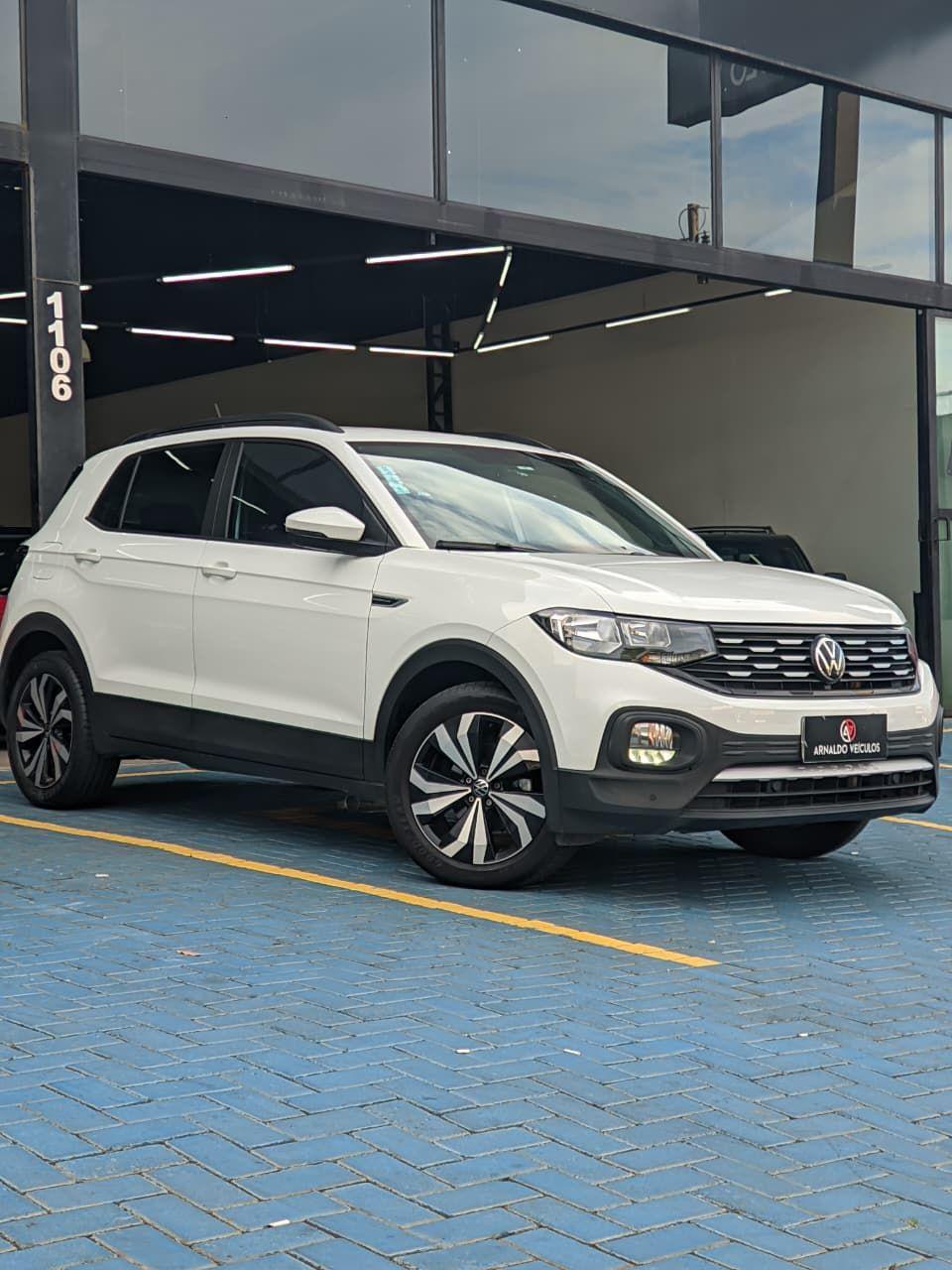 VOLKSWAGEN T-Cross - Foto