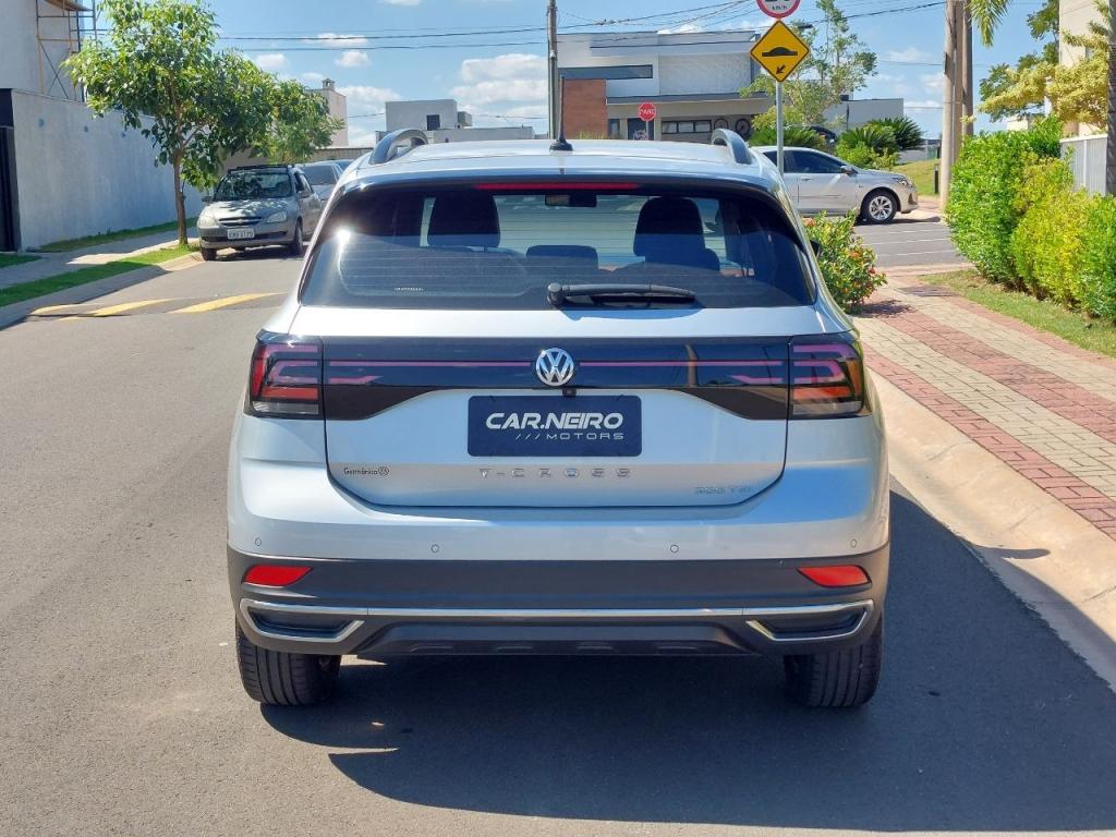 VOLKSWAGEN T-Cross - Foto