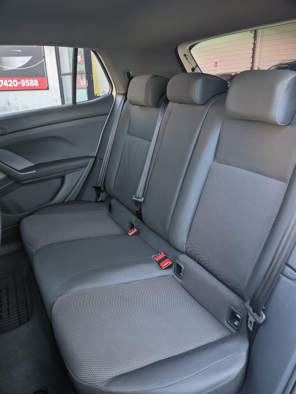 VOLKSWAGEN T-Cross - Foto