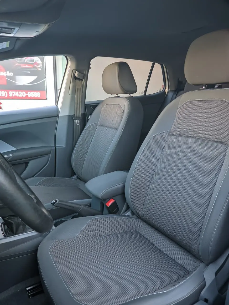 VOLKSWAGEN T-Cross - Foto